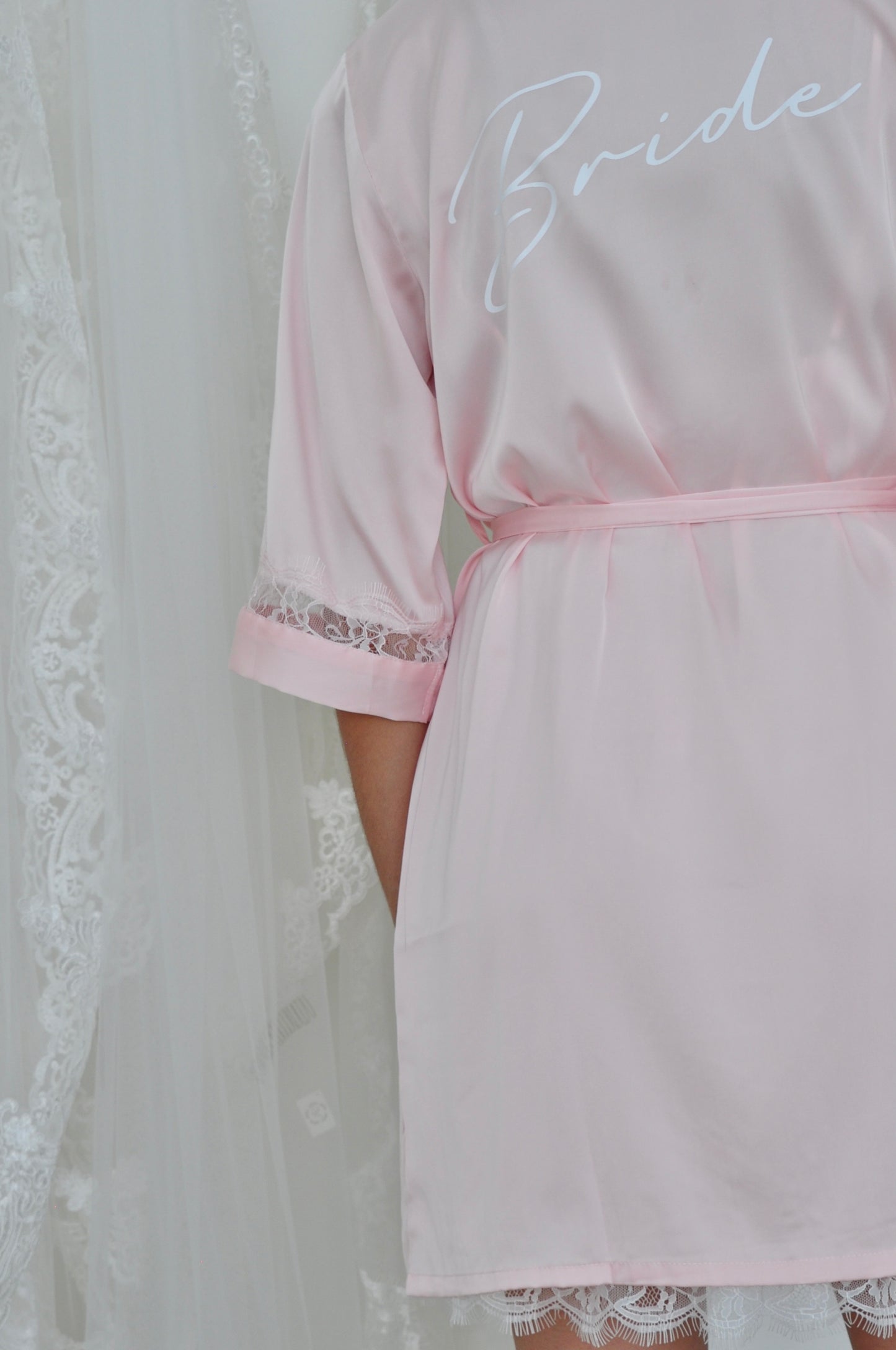 Bata “BRIDE” rosa