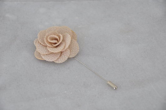 Boutonnière flor tipo rosa