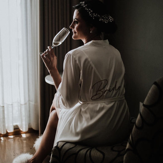 Bata “BRIDE” blanca